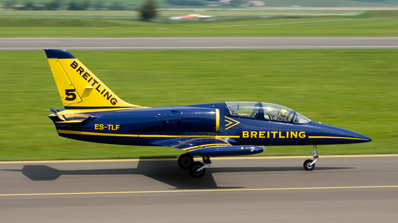019_AirPower_Breitling Jet Team na Aero L-39C Albatros.jpg
